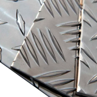 Лист нержавеющий рифленый 2х600х1200 мм 20Х23Н18