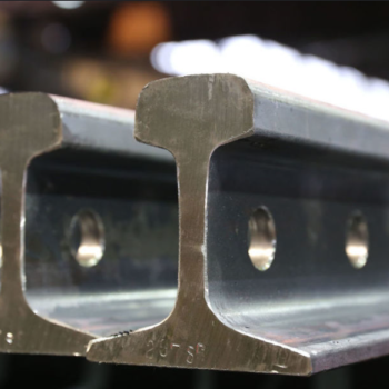 Узкоколейный рельс Р18 90х8000 мм 22,9 см2 ГОСТ 6368-82 в наличии в Твери